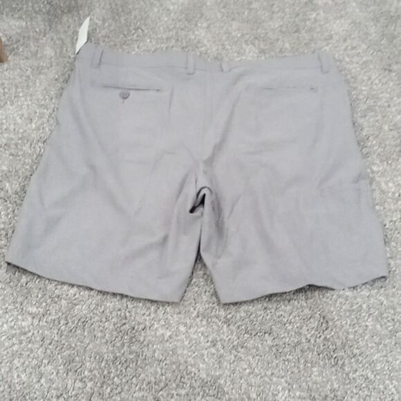 VTG 1946 Performance Flat Front Gray Shorts Size 40 NWT - Picture 2 of 3